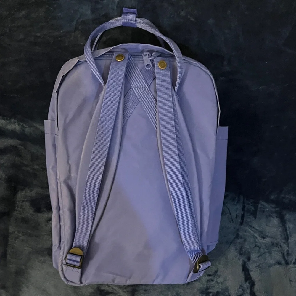 Fjallraven Kånken Deep Blue Backpack - Picture 4 of 8